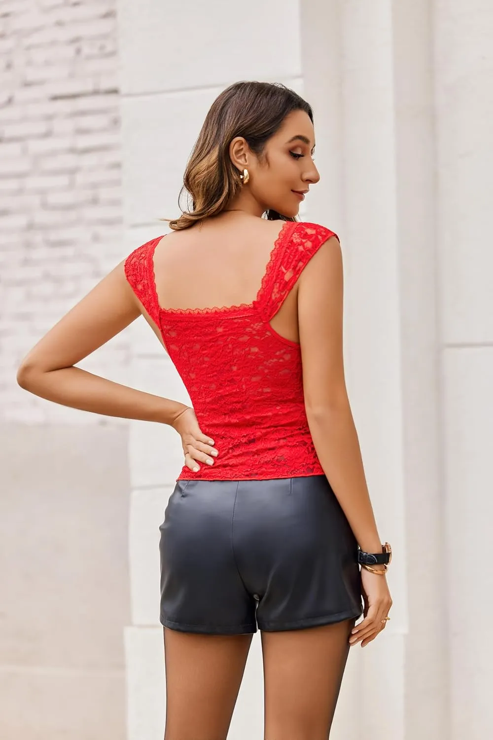 Avidlove Lace Tops for Women V Neck Crop Camisole Sleeveless Sexy Y2k Shirt Going Out Outfits 2025 Trendy
